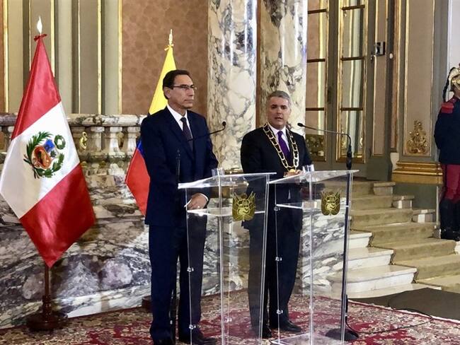 Los presidentes Martín Vizcarra e Iván Duque. Foto: La W