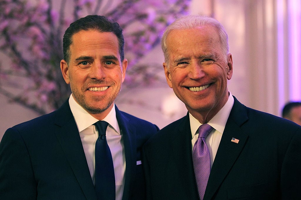 Hunter Biden y su padre Joe Biden. Foto: Getty Images.