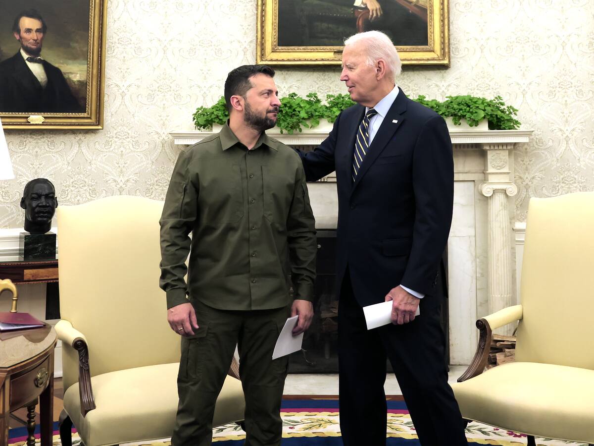 Biden reitera apoyo a una paz “justa” para Ucrania al recibir a Zelenski en en Washington