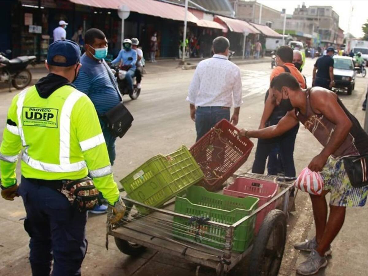 Con abusos quieren controlar la informalidad en Santa Marta: líderes sociales