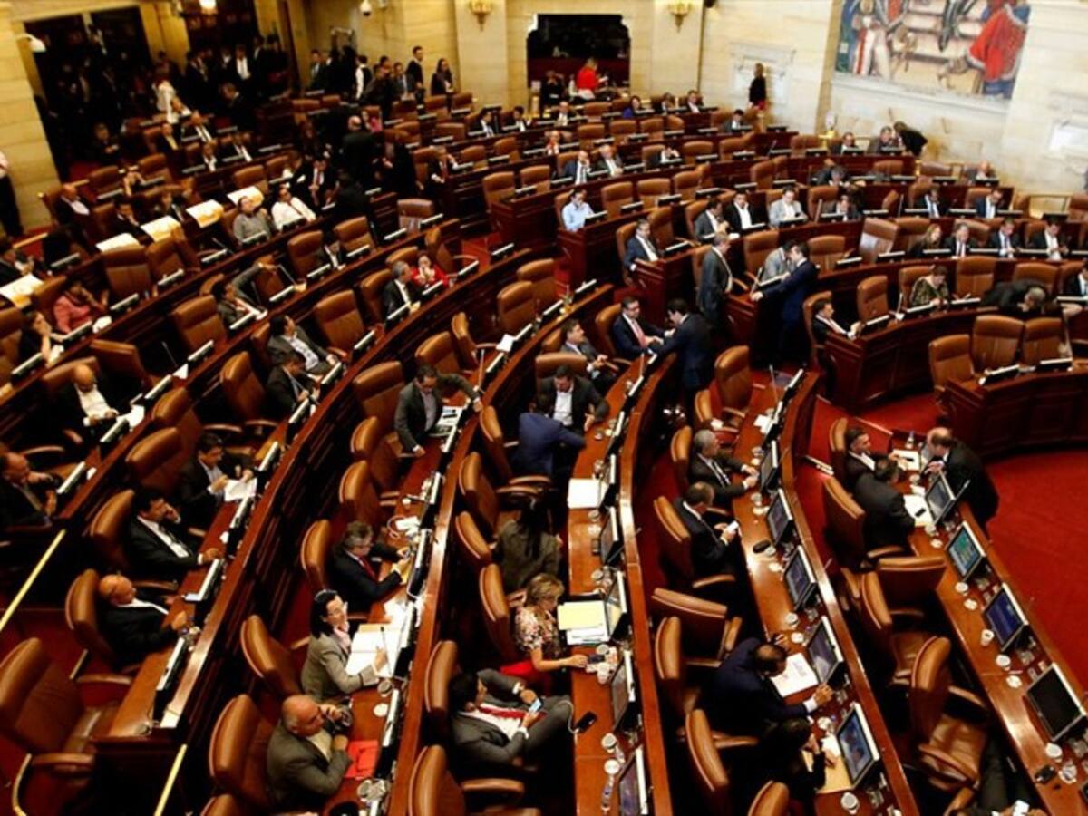 Cuñada del coronel (r) Hugo Aguilar, otra ficha del clan Aguilar al Congreso