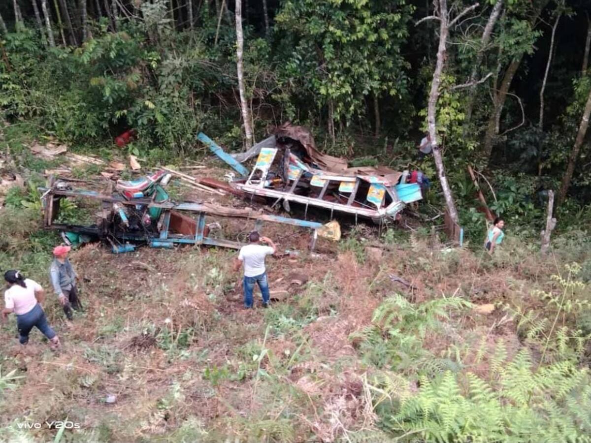 Accidente en Caloto, Cauca, cobra la vida de tres personas y deja más de 15 heridos