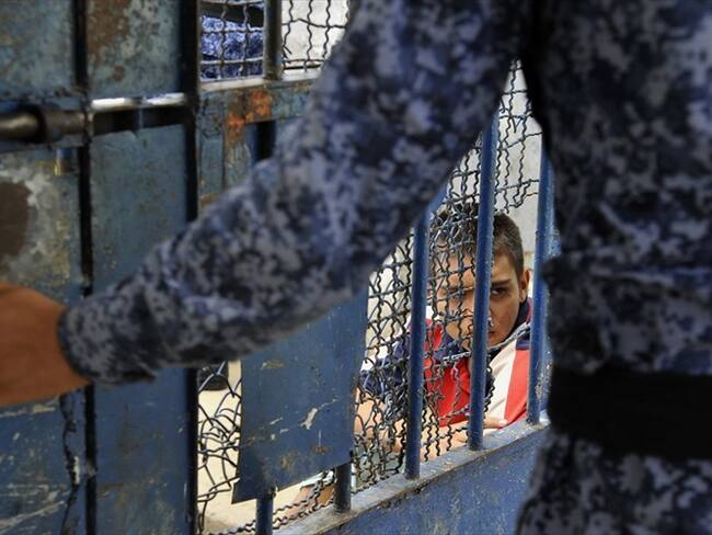 Según las autoridades, los funcionarios hicieron efectivas las órdenes de captura en las últimas horas contra dos sujetos de 18 y 23 años de edad. Foto: Getty Images