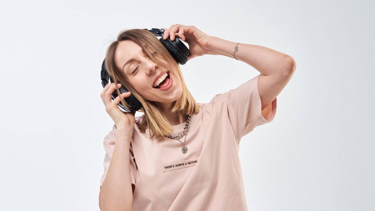 Consejos para elegir los mejores audífonos: priorice la calidad del sonido y su función