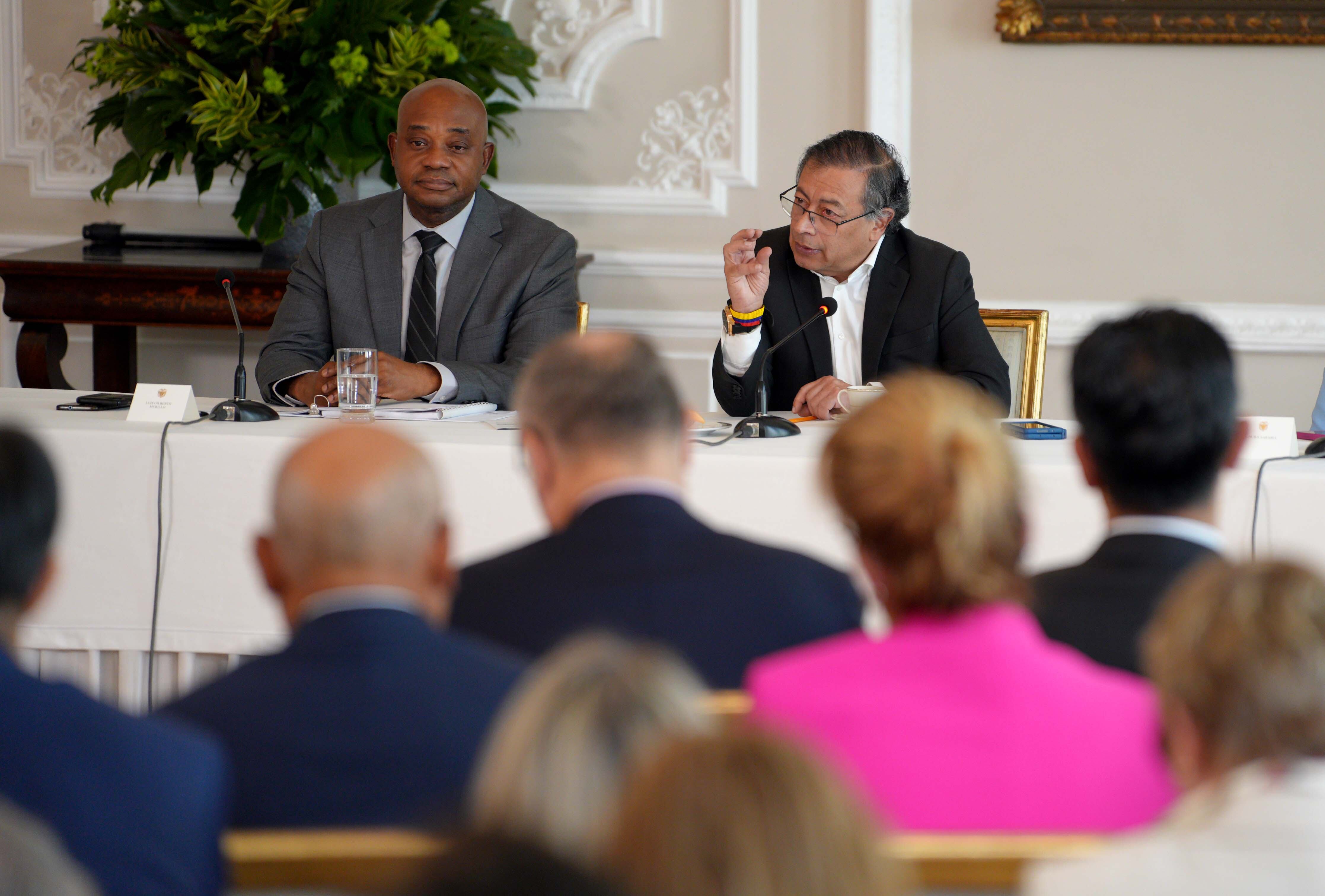 Petro y su canciller Murillo con el Cuerpo Diplomático | Foto: Presidencia