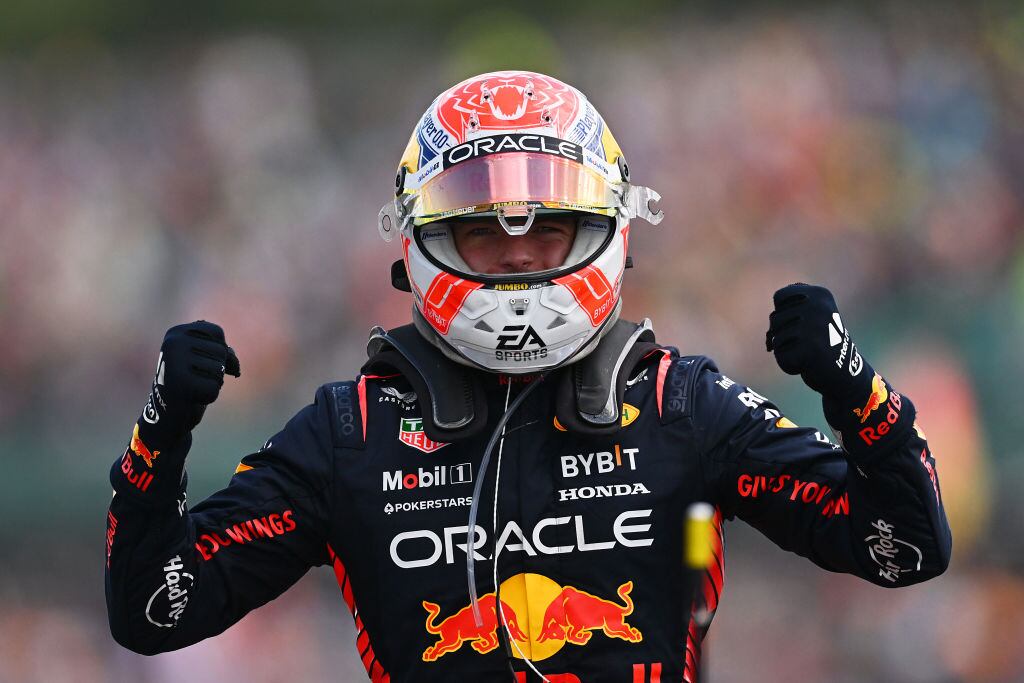Max Verstappen celebrando su victoria en el GP de Gran Bretaña 2023. Foto: Dan Mullan/Getty Images.