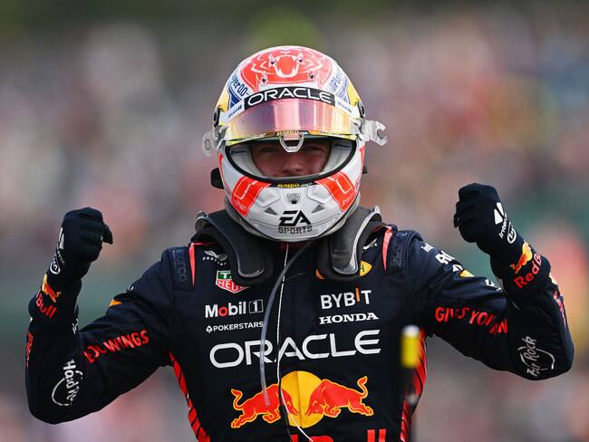 Max Verstappen celebrando su victoria en el GP de Gran Bretaña 2023. Foto: Dan Mullan/Getty Images.