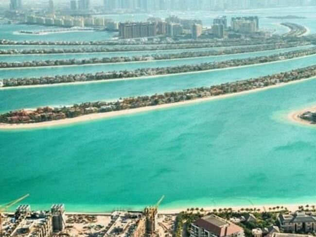 Muchos países buscan expandirse usando tecnología que permite "crear" tierra sobre el mar. ¿Pero a qué precio?. Foto: BBC Mundo