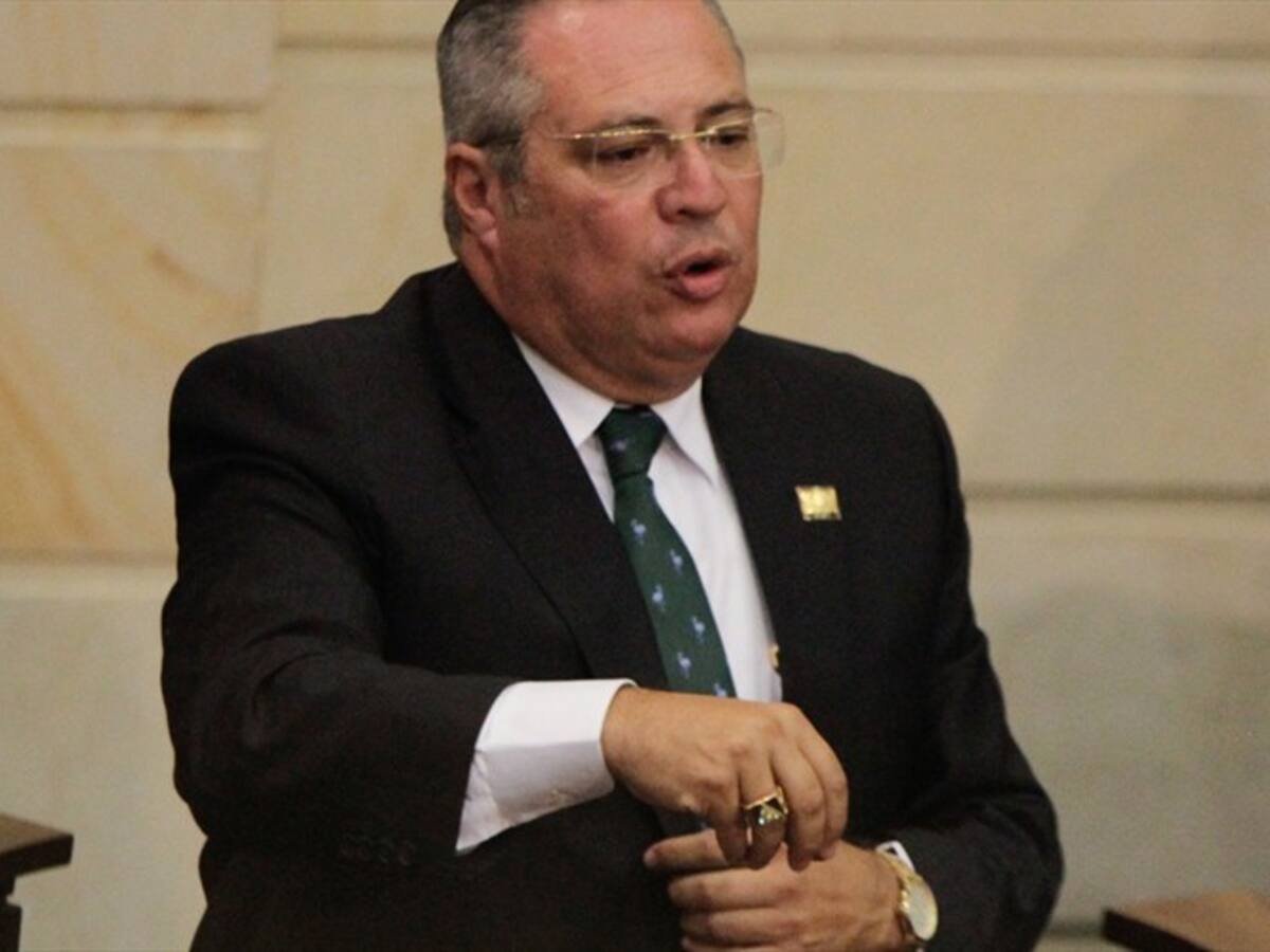 El posible conflicto de intereses del senador Iván Leonidas Name