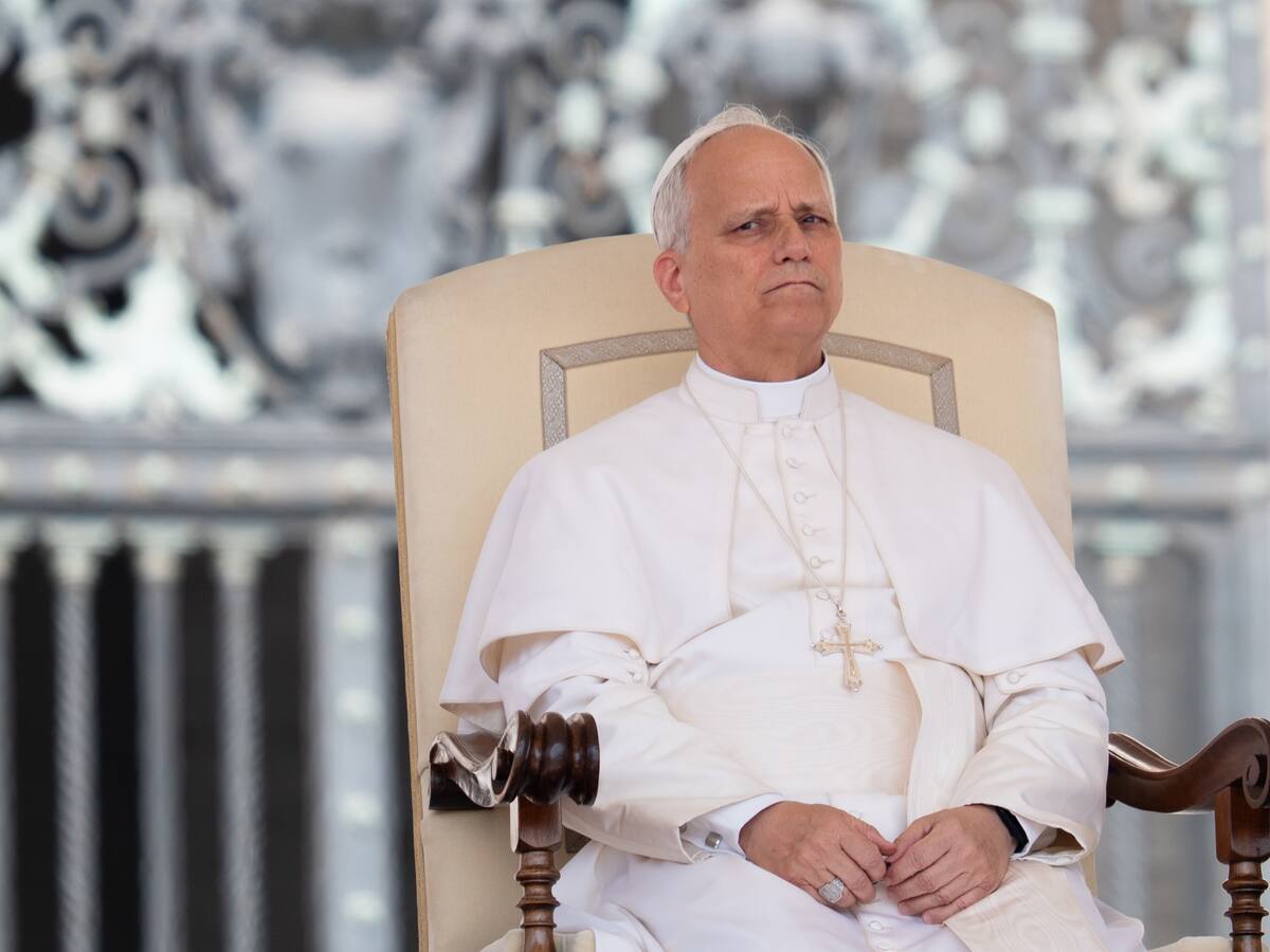 El papa León XIV expresó su “profunda tristeza” por las víctimas del accidente aéreo en la India