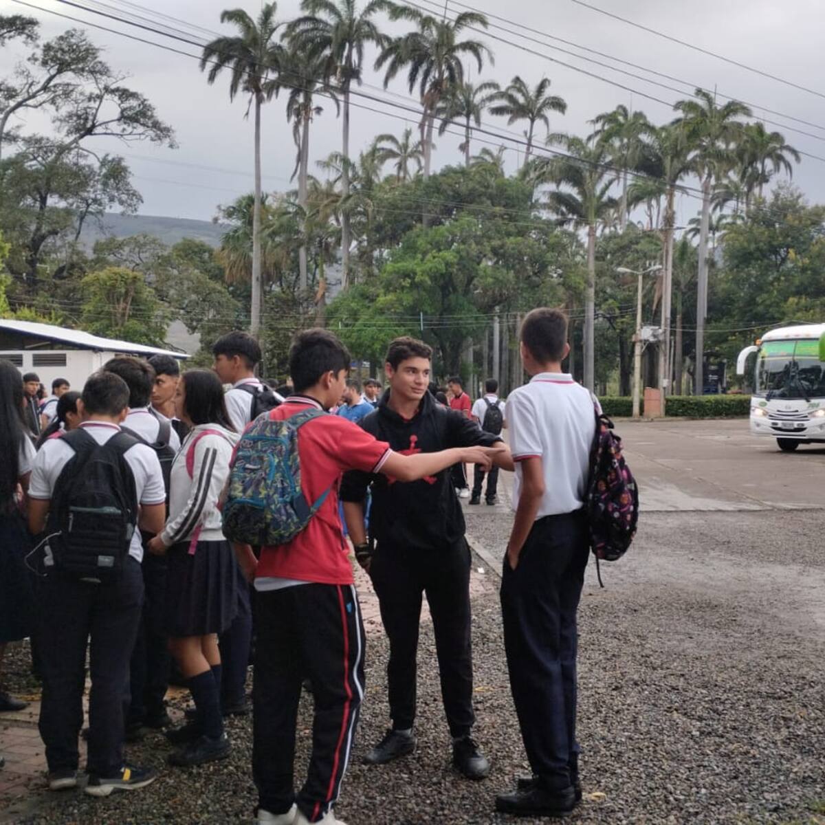 Avanza transporte escolar en la frontera colombo-venezolana