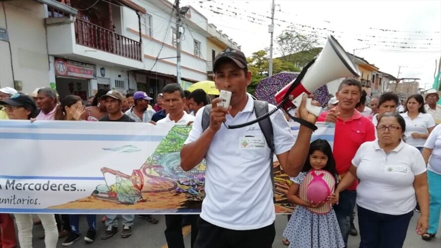 Protestas contra la minería en Cauca. Foto: Cortesía Camilo Fajardo