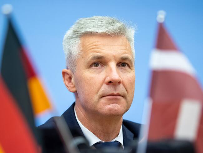 “Los soldados rusos están desorientados en territorio ucraniano”: ministro de Defensa de Letonia