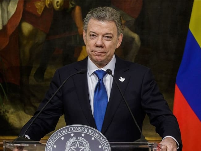 Santos pide tener en cuenta el nuevo testimonio de Otto Bula. Foto: Getty Images