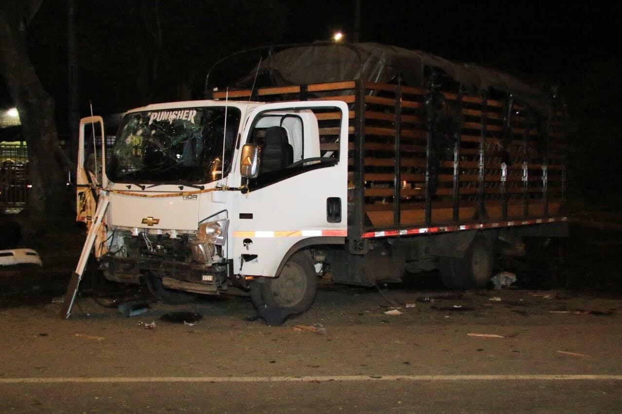 Alcalde de Cali dijo que habrá “generosa recompensa” por información del atentado contra el Esmad. Foto: Alcaldía de Cali/Erika Rebolledo