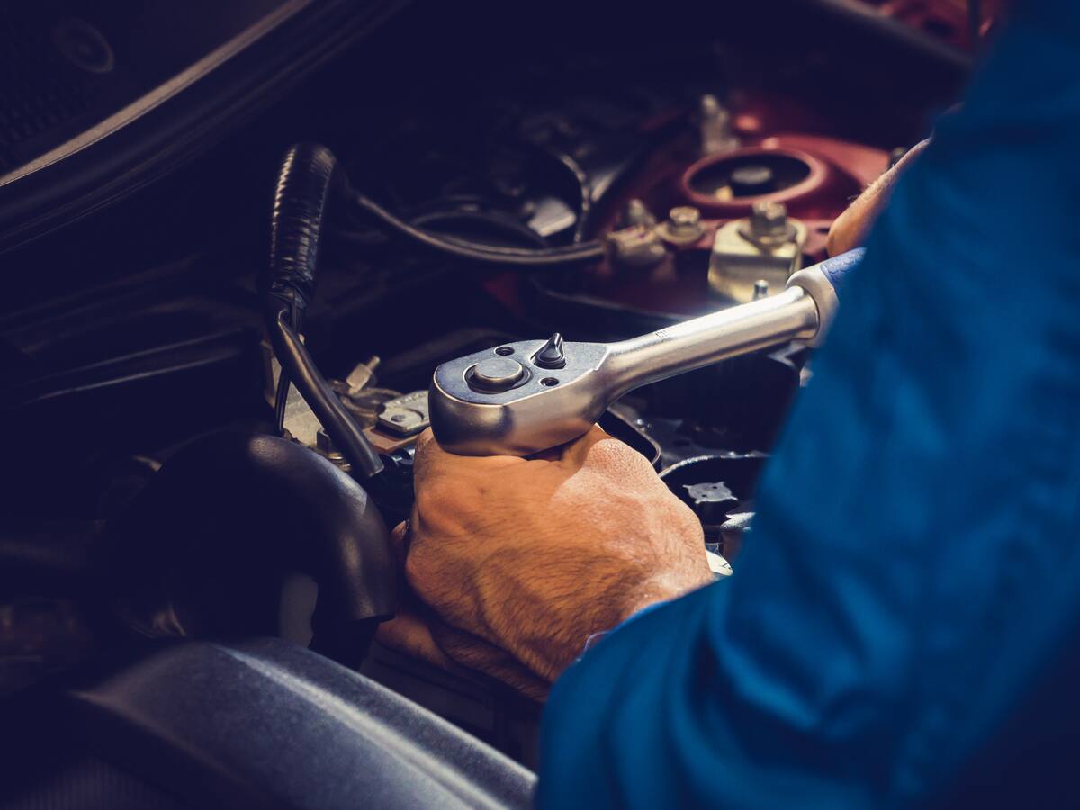 Cuándo y cómo cambiar la correa de distribución y la bomba de agua de su vehículo