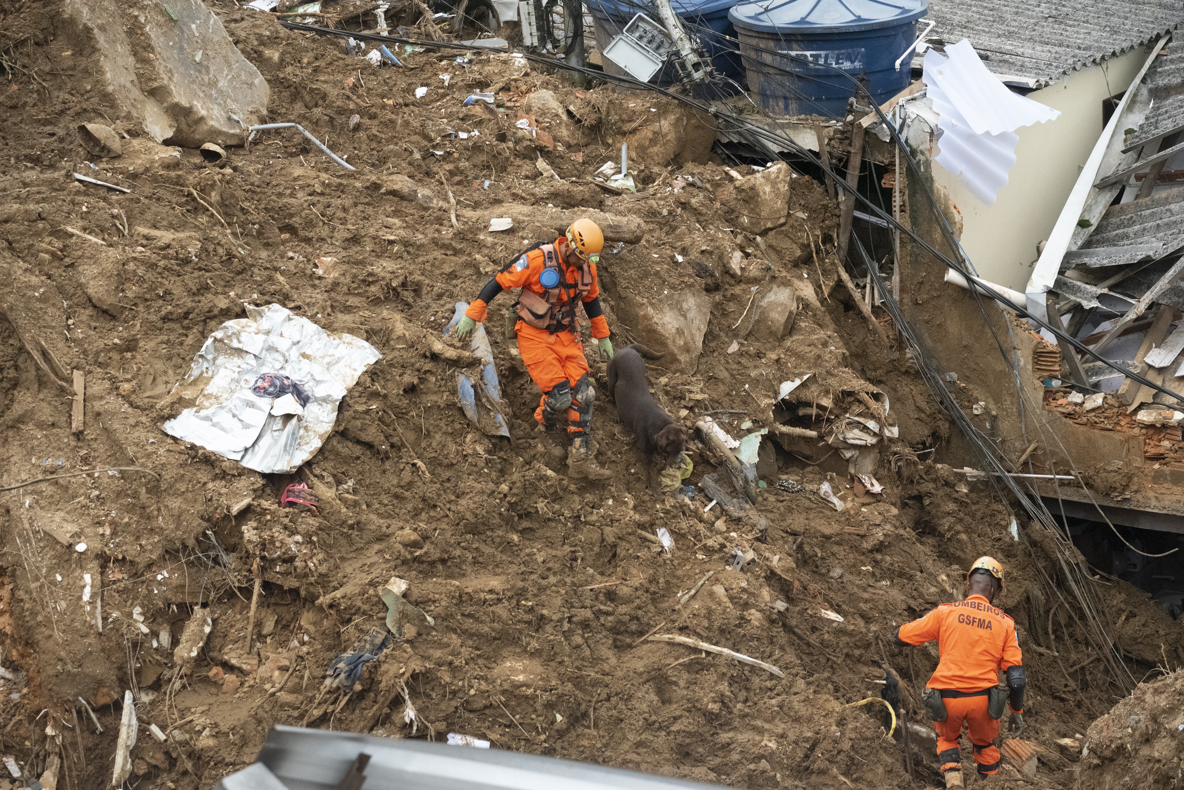 Lluvias e inundaciones en Petrópolis, Brasil, dejan al menos 117 fallecidos. (Photo by Fabio Teixeira/Anadolu Agency via Getty Images)