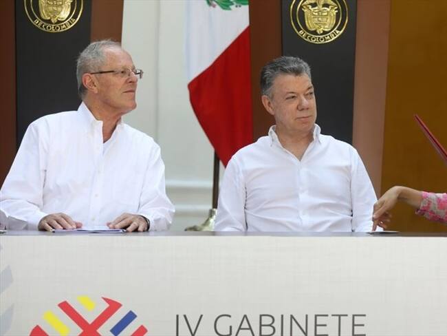Gobierno de Colombia “lamenta” la renuncia de Pedro Pablo Kuczynski. En foto: Juan Manuel Santos y María Ángela Holguín. Foto: Getty Images