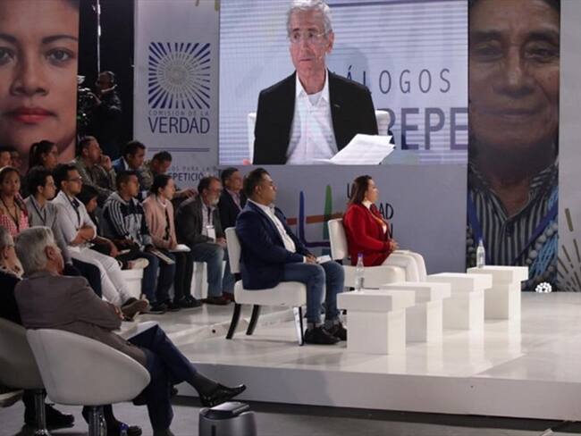 Señala que las víctimas le han reclamado por el trato preferencial que algunos miembros de ese organismo tiene con los victimarios de las Farc.. Foto: Twitter