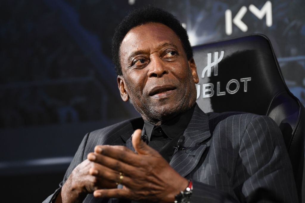 La leyenda del fútbol, Pelé.  (Photo by FRANCK FIFE/AFP via Getty Images)