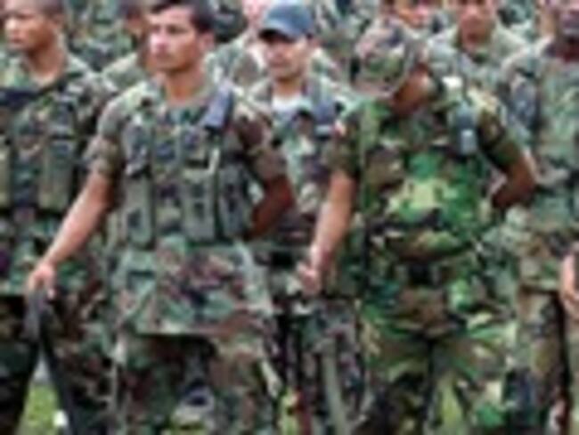 Paramilitares. Foto: Colprensa.