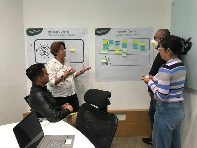 Así es Potencia Digitial, estrategia del Gobierno que en 2024 benefició a más de 4.600 emprendedores