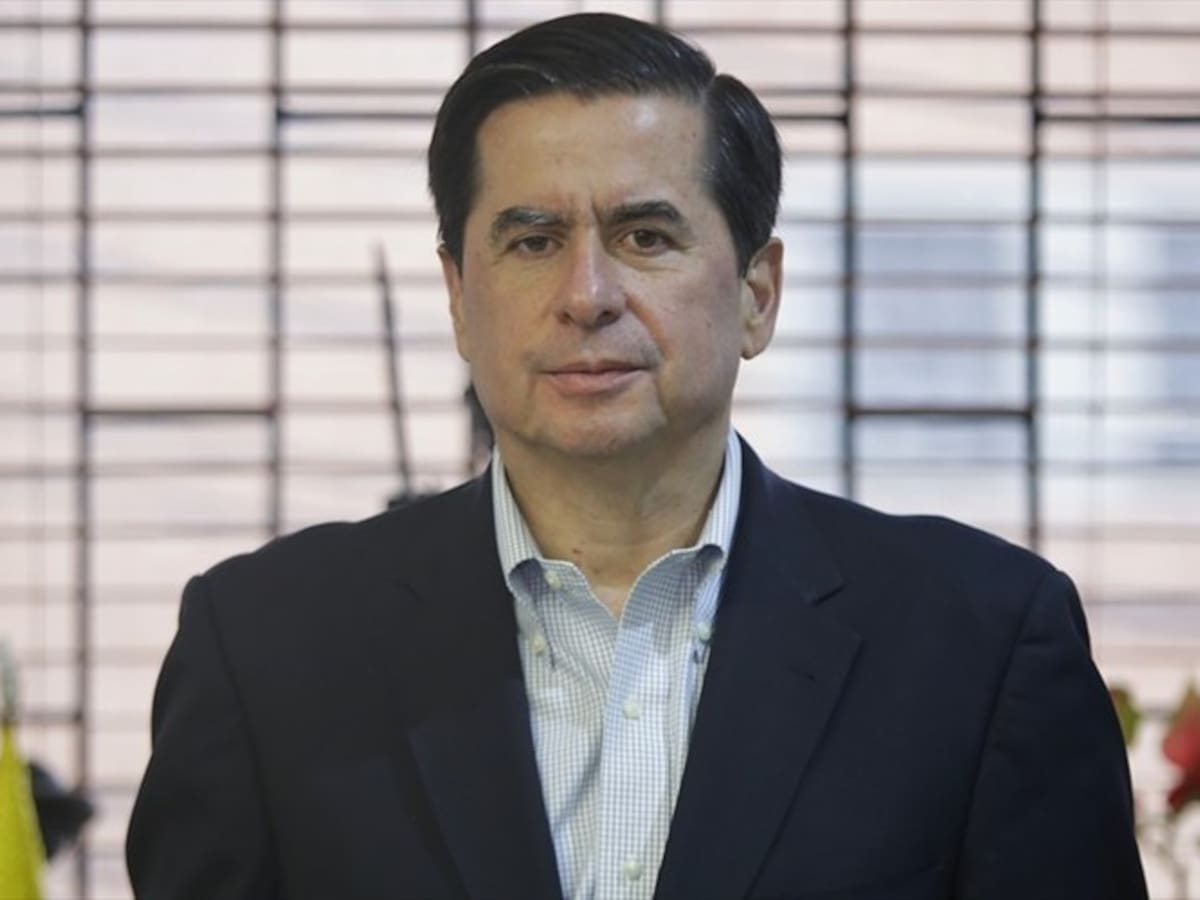 La propuesta del exministro Juan Fernando Cristo para modificar salario de congresistas