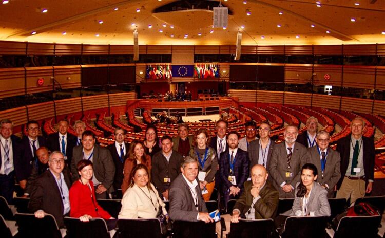 Medios de comunicación más importantes de la Unión Europea y América Latina celebraron su congreso anual. Foto: W Radio.