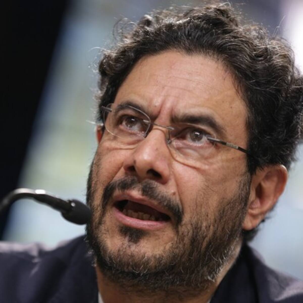 No es cierto que haya negociaciones con ‘Iván Márquez’: senador Iván Cepeda