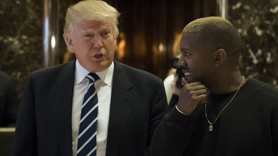 Kanye West se queda sin palabras cuando le preguntan acerca de su apoyo a Donald Trump. Foto: Getty Images