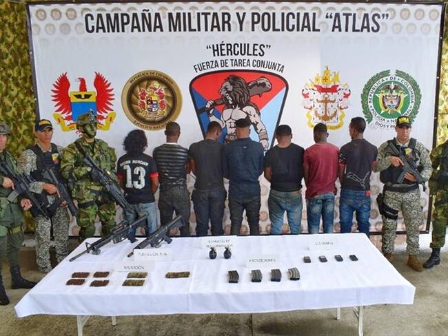 Capturan a siete presuntos miembros de organización de alias Guacho. Foto: Ejército Nacional