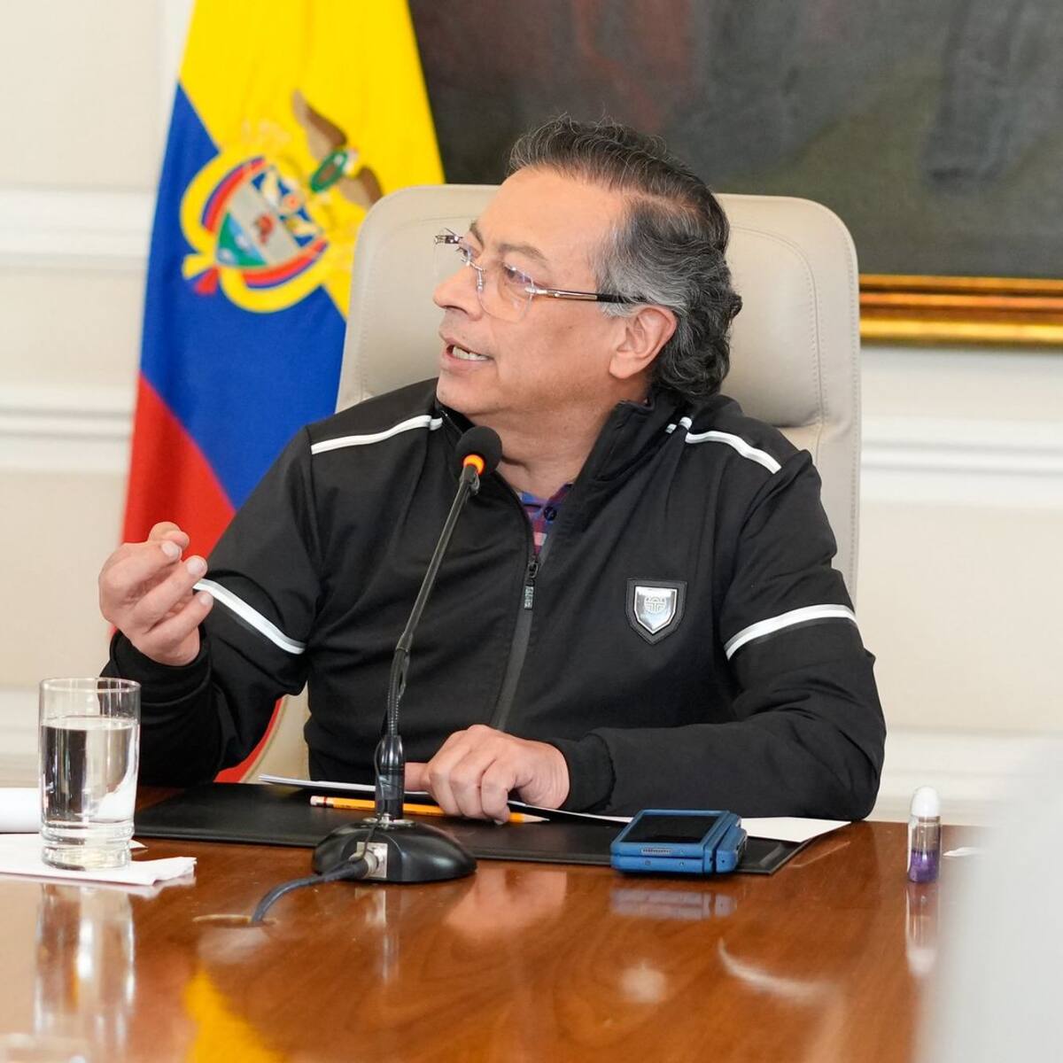 Presidente Petro cuestionó que los Char tengan contratos de medicamentos, como lo denunció W Radio