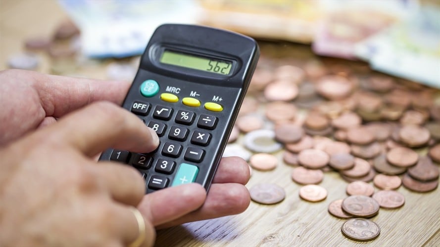 Calculando dinero imagen de referencia. Foto: Getty Images