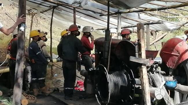 Una mujer y tres hombres permanecen en un socavón desde el pasado seis de agosto.. Foto: Alcaldía de Sogamoso