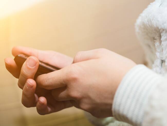A través de mensajes de texto se conoció una nueva amenaza en contra de algunos integrantes de la Mesa Departamental de Víctimas. Foto: Getty
