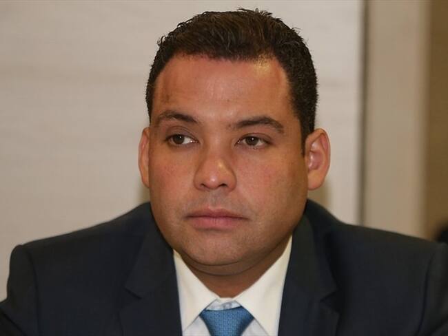 El gobernador de La Guajira, Nemesio Roys, presentó una acción de tutela con la que busca tumbar el fallo del primero de julio de 2021 que anuló su elección. Foto: Colprensa / ÁLVARO TAVERA