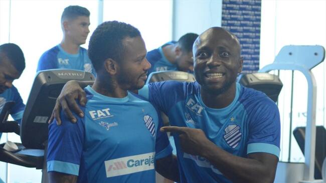 Los colombianos y el argentino Maidana tuvieron actos de indisciplina durante el fin de semana. Foto: Twitter/ @CSAoficial.