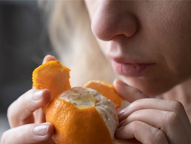 Imagen de referencia de la pérdida del olfato. Foto: Getty Images / Dima Berlin