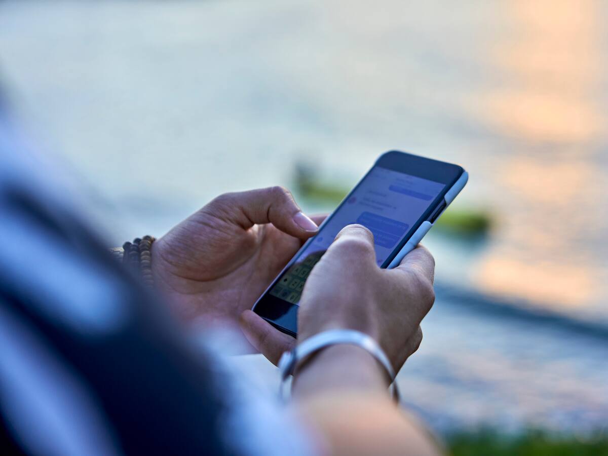 Hijo del general Rincón, que murió en Bogotá, habría tenido chats con menor de 10 años