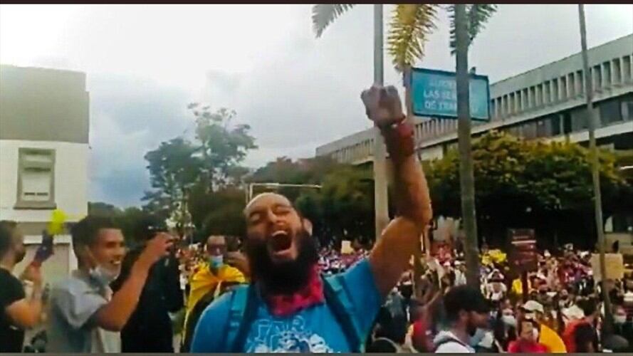 Uno de los heridos en el viaducto de Pereira fue declarado con muerte cerebral. Foto: Captura de video