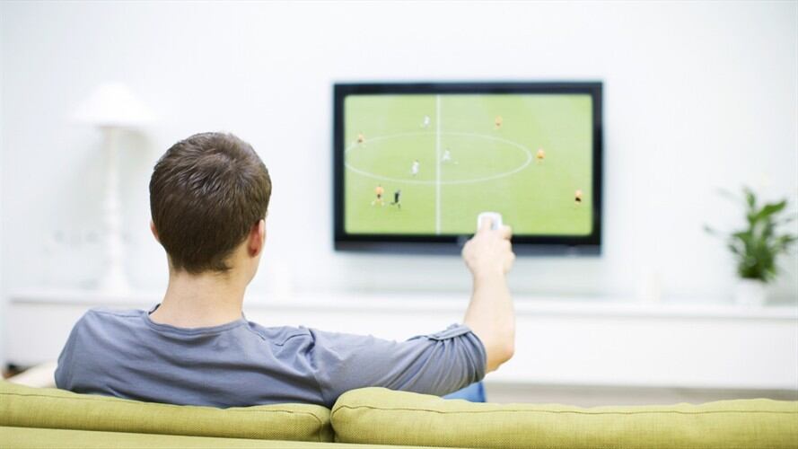 El congresista aseguró que el fútbol en Colombia es un tema de interés nacional, por lo que justifica aprobar este proyecto, que será radicado después del 16 de marzo. Foto: Getty Images