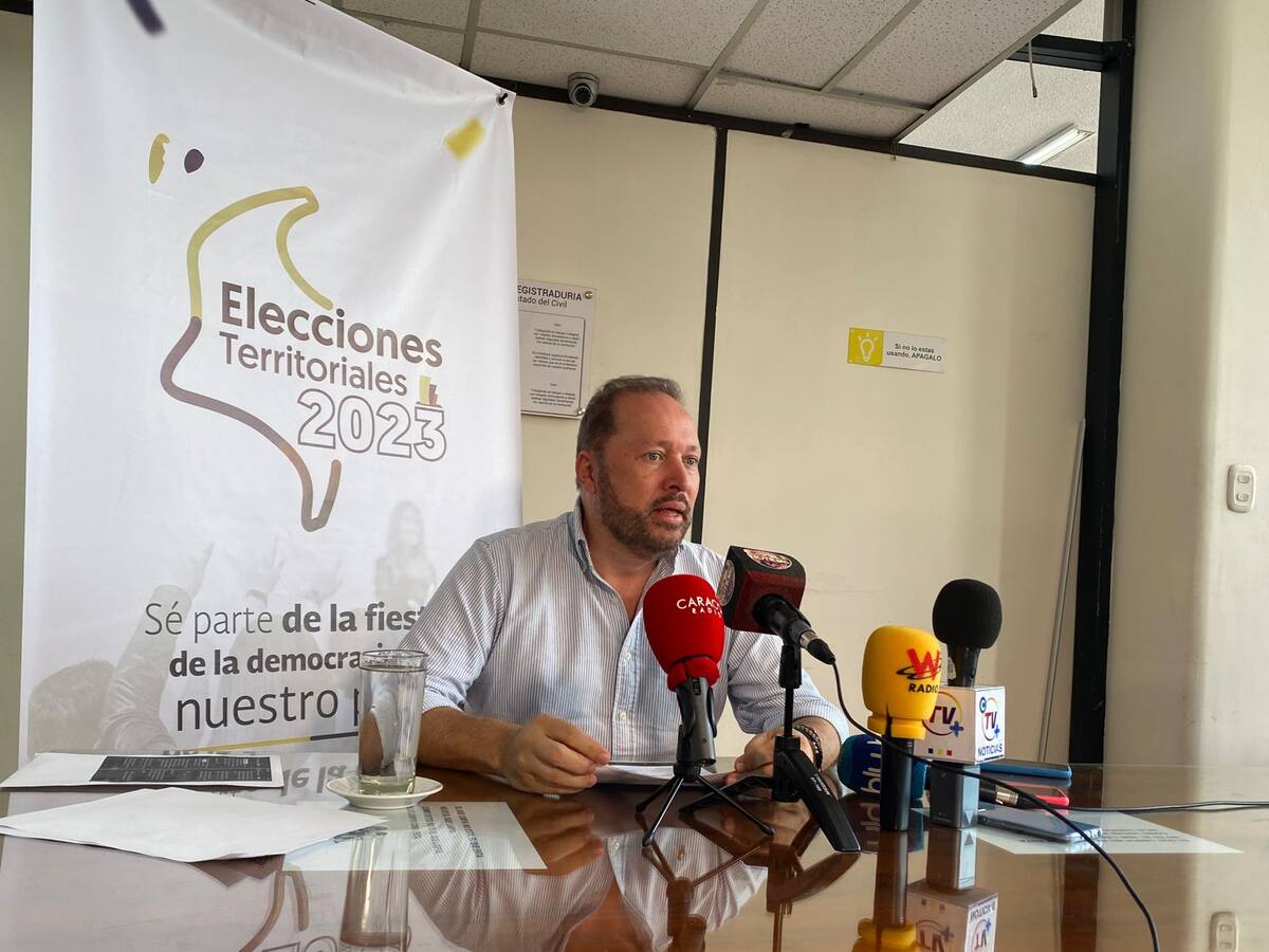 Avanza de manera lenta la inscripción de candidatos en Santander