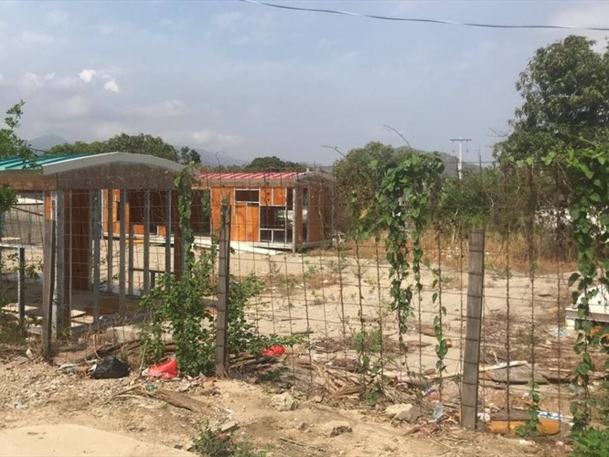 Ciudadanos en Santa Marta denuncian obra inconclusa en la ciudad