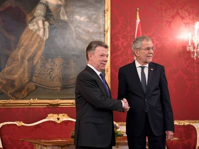 Juan Manuel Santos se reunió con Alexander Van Der Bellen, presidente de Austria, en el marco del ingreso de Colombia a la Organización para la Cooperación y el Desarrollo Económico (OCDE). Foto: Getty Images