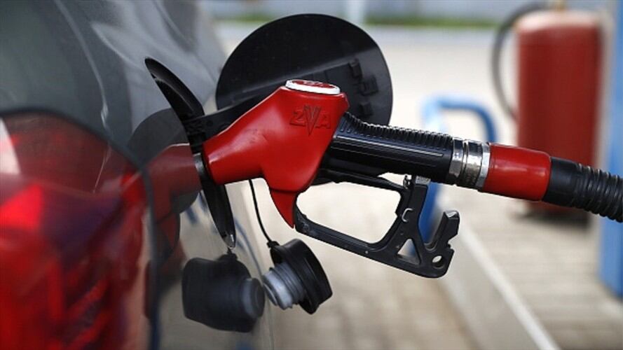 MinMinas informó que precios de combustibles bajarán. Foto: Colprensa