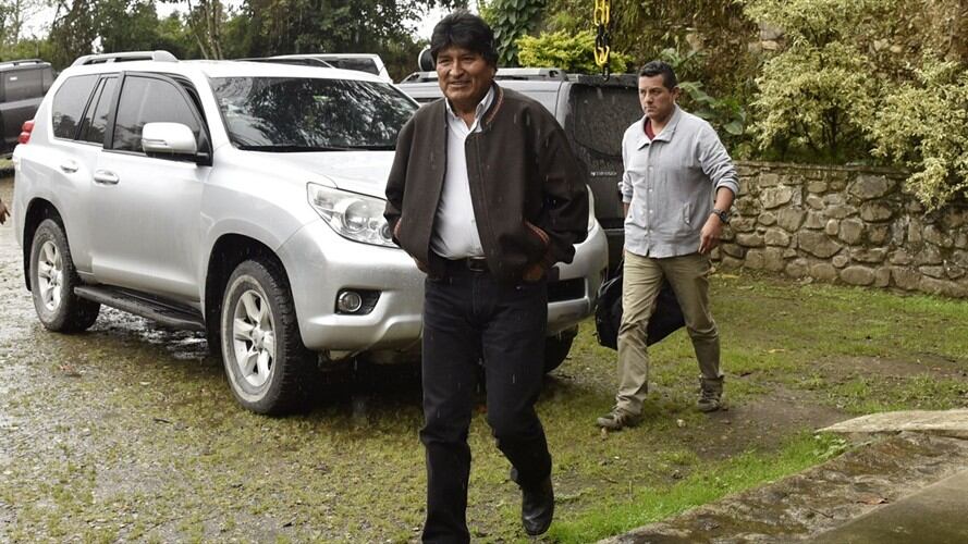 En estas elecciones, el izquierdista Evo Morales busca un cuarto mandato y tiene de rival al exmandatario centrista Carlos Mesa. . Foto: Getty Images