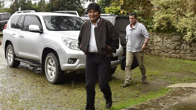 En estas elecciones, el izquierdista Evo Morales busca un cuarto mandato y tiene de rival al exmandatario centrista Carlos Mesa. . Foto: Getty Images