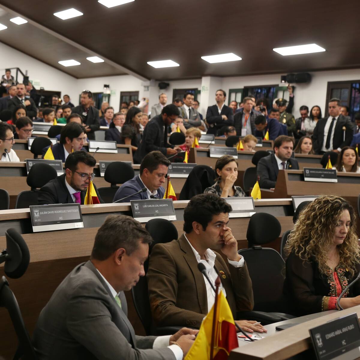 Concejo de Bogotá impulsa proyecto de reestructuración con aumento de planta de personal