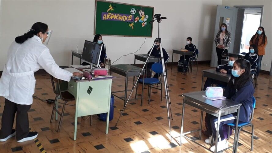 La decisión obliga también ajustar los protocolos de las medidas de bioseguridad en instituciones educativas municipales rurales. Foto: Cortesía: Alcaldía de Pasto