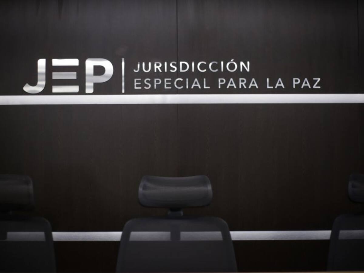 Exintegrante de las Farc podría ser expulsado de la JEP por continuar delinquiendo